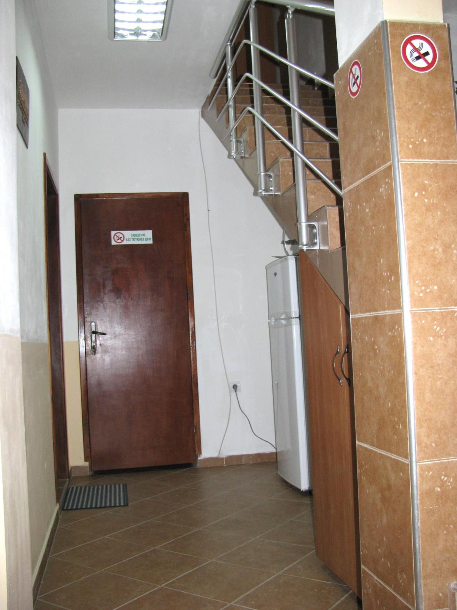 Guest House Familia Samovodene Eksteriør bilde