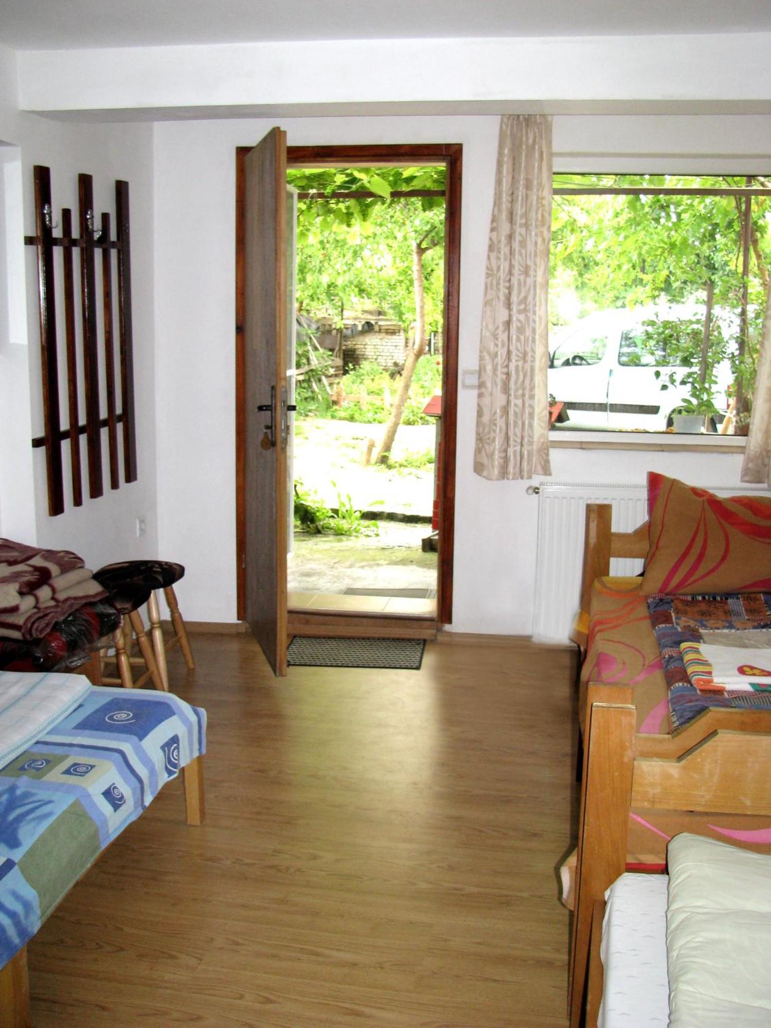 Guest House Familia Samovodene Eksteriør bilde